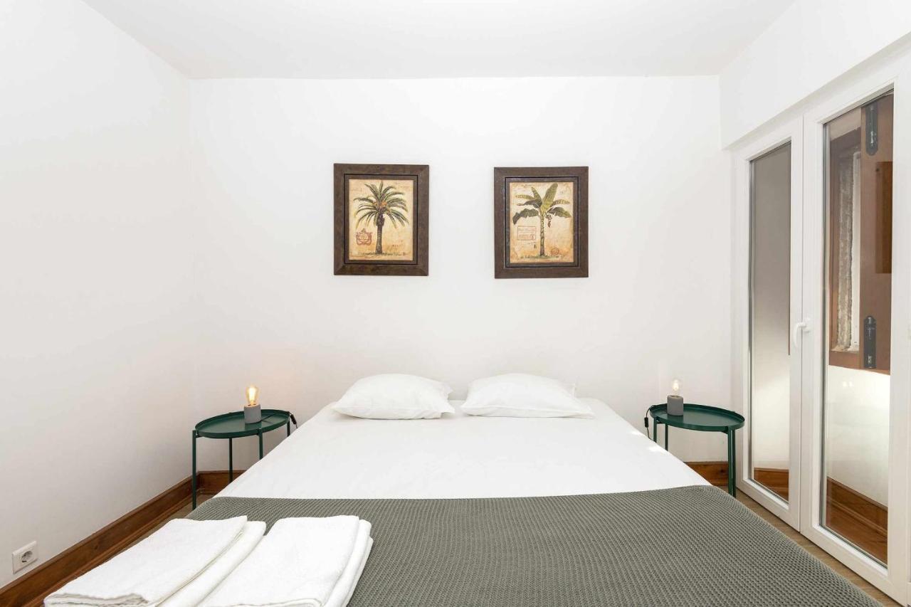 Typical Portuguese Apartment in São Bento Lisboa Exterior foto